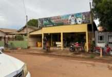 Homens perdem jogo em bar, voltam armados e matam seis pessoas em MT