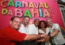 Governador e ministra da Cultura prestigiam Carnaval do Pelourinho e acompanham show de Paulinho Boca de Cantor