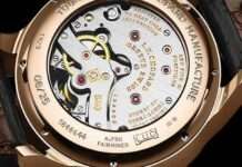 Bolsonaro devolve à Caixa Econômica relógio moldado a ouro avaliado em R$ 800 mil