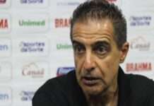 Paiva sustenta escalação do Bahia, mas critica atuação contra o Santos: “Pior jogo no Brasileirão”