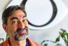 Zeca Camargo nega que irá substituir Faustão no programa