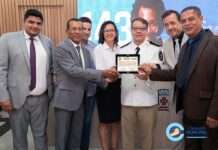 Câmara entrega moções de congratulações e aplausos ao 14º Batalhão da PM pelo trabalho em Santo Antonio de Jesus