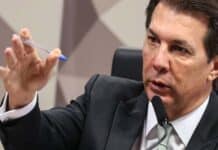 Entidades chamam de autoritária decisão de barrar a entrada de fotógrafo na CPI