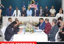 Personalidades foram homenageadas com título “honoris causa”, na sessão comemorativa aos 61 anos de emancipação política de M. Ferreira