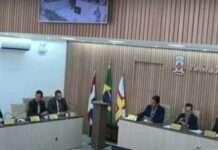 Câmara Municipal aprova regulamentação do comércio e trabalhadores são liberados para Natal e Ano Novo