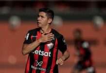 Feliz no Vitória, Osvaldo começa ano como destaque: “Dou a vida”