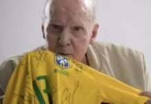 Morre Zagallo, o único tetracampeão mundial de futebol