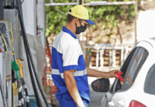 Salvador: vereador apresenta projeto que revoga lei que obriga frentistas a fiscalizarem motoristas bêbados