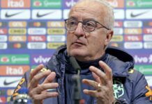 Dorival Júnior espera “ótima resposta” do Brasil contra a Inglaterra Dorival Júnior espera "ótima resposta" do Brasil contra a Inglaterra