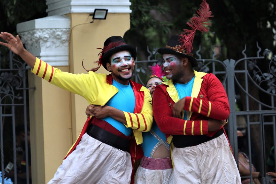 Funceb celebra o Dia do Circo com lançamento de selo, Logo