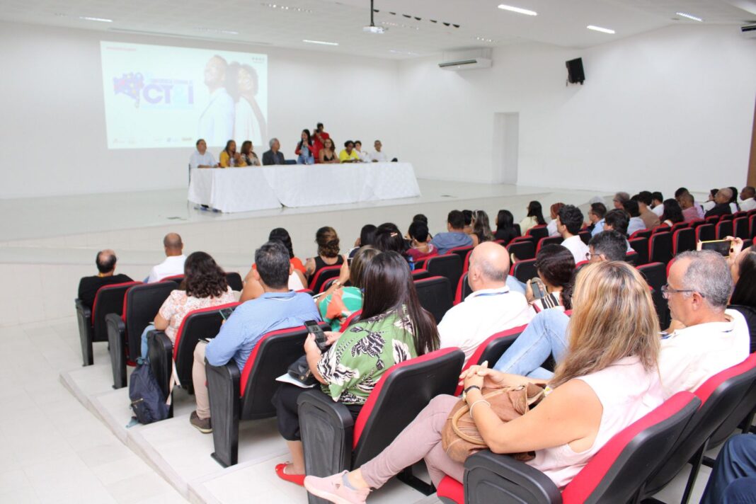 Lauro de Freitas finaliza etapa macroterritorial da 5ª Conferência Estadual Logo