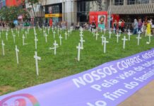 Manifestação em Brasília pelo Dia da Mulher alerta para violências Manifestação em Brasília pelo Dia da Mulher alerta para violências