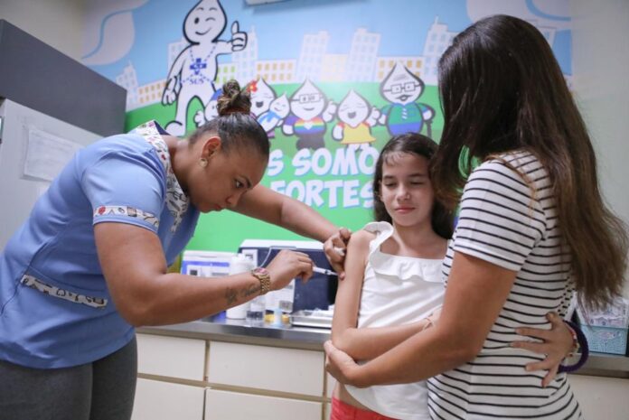Mobilização Salvador contra a Dengue leva vacinação para nove shoppings neste sábado (2) – Secretaria de Comunicação