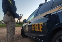 Motociclista com mandado de prisão em aberto é flagrado pela PRF no município de Paulo Afonso (BA) — Polícia Rodoviária Federal adea9dcc-0634-4e32-a0d8-feb0a47dbe7e.jpeg