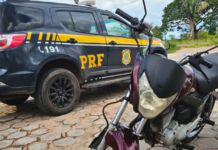 Motociclista é detido pela PRF por colocar a vida do próprio filho em risco e estar com moto adulterada — Polícia Rodoviária Federal Portal vitória do Mearim (1).png