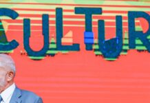 “Nunca mais o país entrará na escuridão do fim da cultura”, diz Lula “Nunca mais o país entrará na escuridão do fim da cultura”, diz Lula