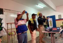Órgãos de trânsito realizam ação educativa em escola de Igarassu — Polícia Rodoviária Federal Órgãos de trânsito realizam ação educativa em escola de Igarassu