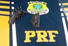 PRF apreende arma com numeração raspada e munições, em Ipixuna do Pará/PA — Polícia Rodoviária Federal WhatsApp Image 2024-03-01 at 10.22.38.jpeg