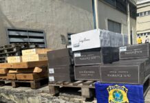 PRF localiza 272 garrafas de vinhos argentinos importados irregularmente na BR-101 em Itajaí — Polícia Rodoviária Federal 1.jpeg