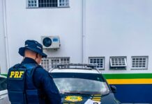 PRF prende homem foragido por estupro de vulnerável em Manaus — Polícia Rodoviária Federal f26d3d63-a959-42e8-87bc-a1fcb77c32d9.jpg