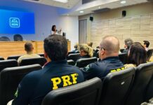 PRF realiza ação de prevenção e combate ao mosquito da dengue em Pernambuco — Polícia Rodoviária Federal PRF realiza ação de prevenção e combate ao mosquito da dengue em Pernambuco