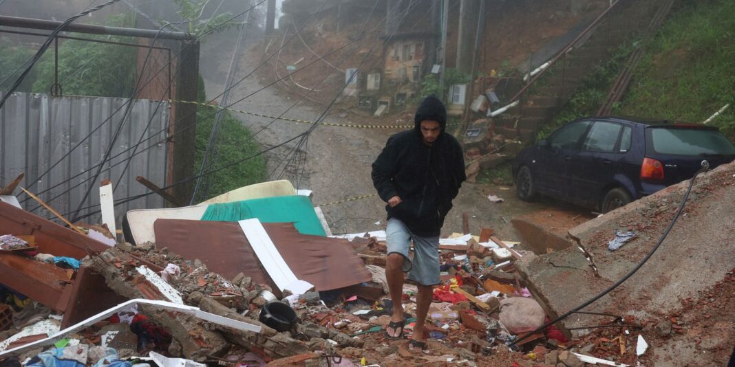 Petrópolis precisa de 18 obras emergenciais após temporal Petrópolis precisa de 18 obras emergenciais após temporal
