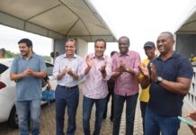 Prefeitura inaugura 22 boxes de lava-jato em mais uma etapa da requalificação da Estrada do Curralinho – Secretaria de Comunicação Prefeitura inaugura 22 boxes de lava-jato em mais uma etapa da requalificação da Estrada do Curralinho – Secretaria de Comunicação