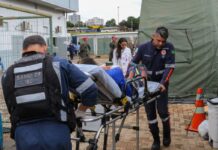 Profissionais de saúde se mobilizam para atender casos de dengue no DF Profissionais de saúde se mobilizam para atender casos de dengue no DF