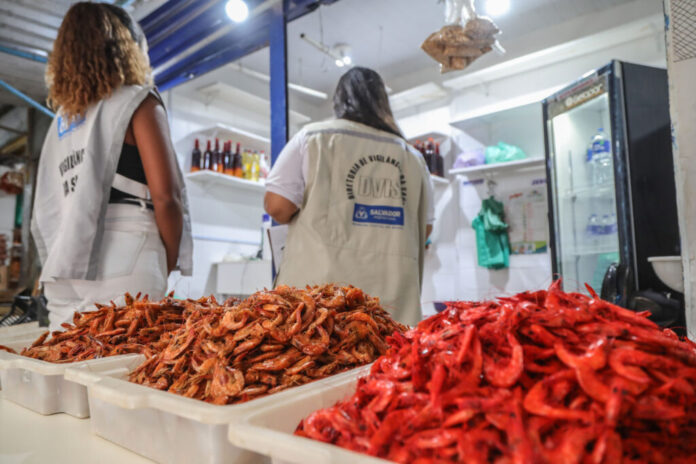 Vigilância Sanitária promove ação inspeção e educação em mercados com foco na Semana Santa – Secretaria de Comunicação