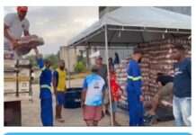 18 toneladas de peixes e alimentos são entregues às famílias de Muniz Ferreira; veja programação da Semana Santa