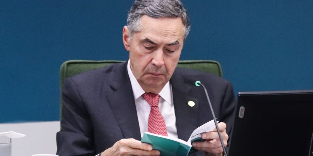 Barroso libera para julgamento processo sobre foro privilegiado Barroso libera para julgamento processo sobre foro privilegiado