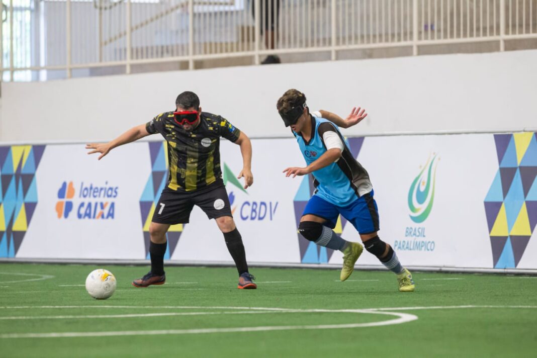 Equipe baiana de futebol de cegos disputa competição regional com Logo