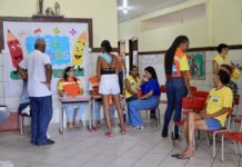 Famílias que passaram por acolhimento provisório começam a receber Auxílio Moradia e Auxílio Emergência da Prefeitura Famílias que passaram por acolhimento provisório começam a receber Auxílio Moradia e Auxílio Emergência da Prefeitura