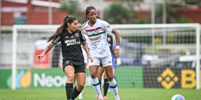 Fluminense e Botafogo empatam sem gols pelo Brasileiro Feminino