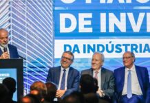 Lula elogia atuação de Padilha na articulação política Lula elogia atuação de Padilha na articulação política
