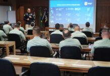 PRF em São Paulo recebe visita de oficiais da Policia Nacional da Colômbia — Polícia Rodoviária Federal DSC07529.JPG