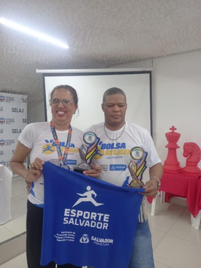 Beneficiários do Bolsa-Atleta Salvador conquistam ouro e prata no 2º Torneio de Xadrez Nordeste para Cegos e Baixa Visão
