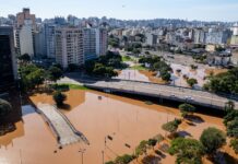 Chega a 100 o número de mortes confirmadas no Rio Grande do Sul Chega a 100 o número de mortes confirmadas no Rio Grande do Sul