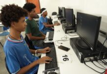 Escuta Bahia mobiliza mais de 100 mil estudantes da rede estadual Logo