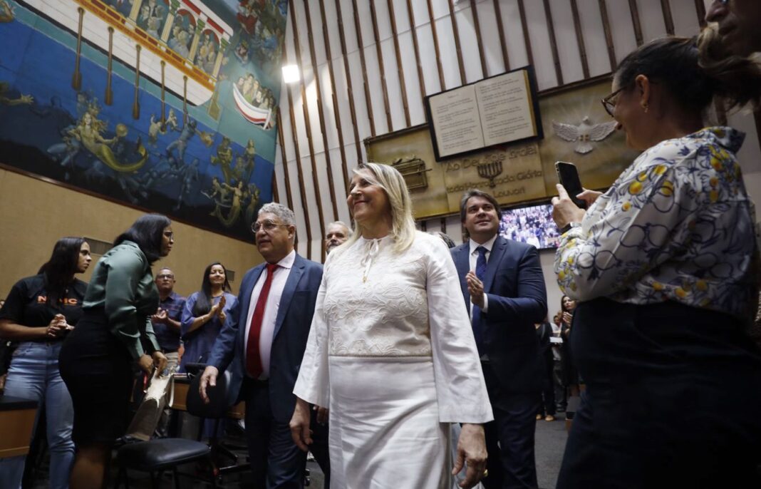 Estado amplia serviço de acolhimento às mulheres vítimas de violência Logo