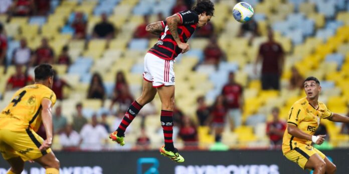 Fla conta com gol de Pedro para derrotar Amazonas na Copa do Brasil