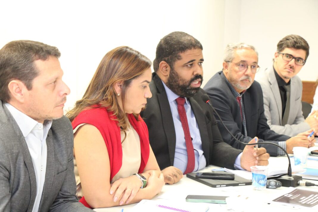 Governo da Bahia atende familiares de vítimas da explosão da Logo