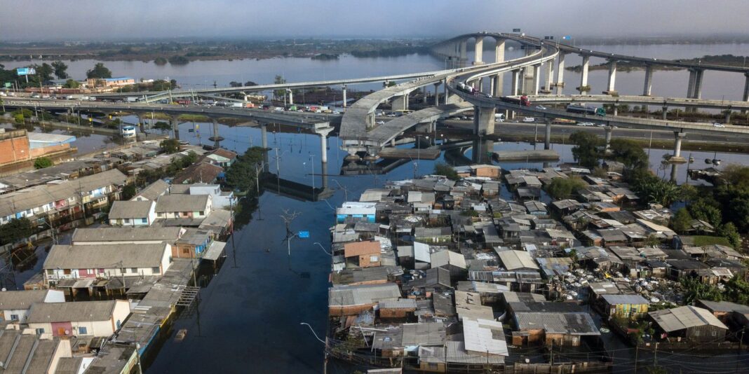Inundação em Porto Alegre foi falta de manutenção, dizem especialistas Inundação em Porto Alegre foi falta de manutenção, dizem especialistas