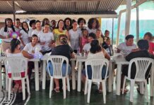 Mães recebem homenagem em forma de cuidados em tarde de beleza, no bairro de Castelo Branco Logo