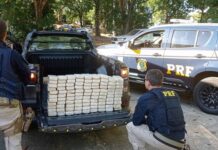 PRF apreende cerca de 100 quilos de pasta base de cocaína no RJ — Polícia Rodoviária Federal PRF6_1.jpg