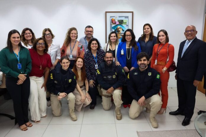 PRF participa de reunião no TRT em Recife