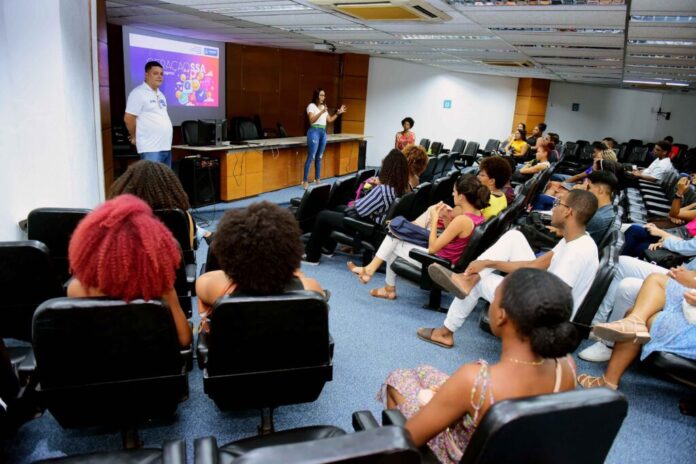 Prefeitura convida estagiários a participar de curso gratuito do Geração SSA – Secretaria de Comunicação
