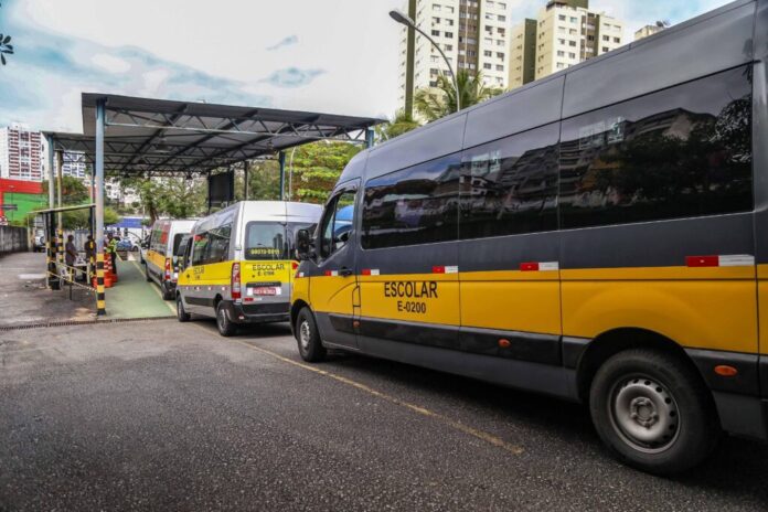 Semob encerra período de vistoria de veículos de transporte escolar neste sábado (18) – Secretaria de Comunicação