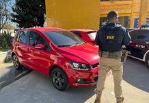 Homem é flagrado com carro furtado em Piraí/RJ — Polícia Rodoviária Federal WhatsApp Image 2024-06-18 at 15.43.23.jpeg
