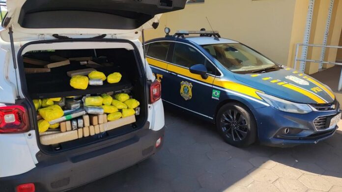 PRF apreende 860 Kg de maconha em Bataguassu (MS)